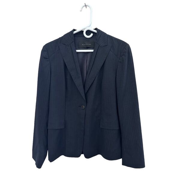 Tahari Jackets & Blazers - Tahari Arthur S. Levine Navy Blue Pin Stripe Blazer Jacket Women's Size 8
